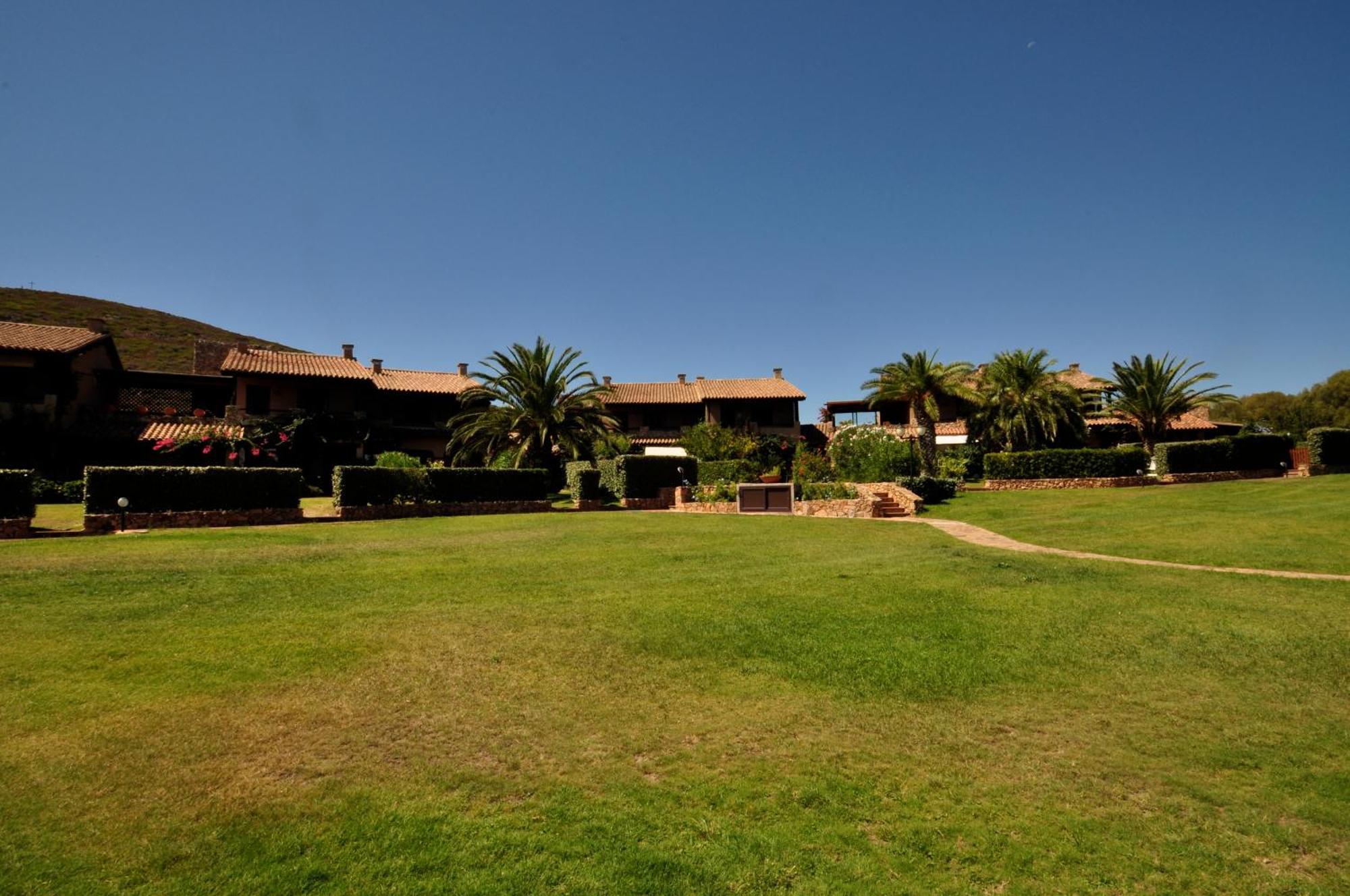 Appartamenti Residence Vela Blu Golfo Aranci Marinella  Eksteriør bilde