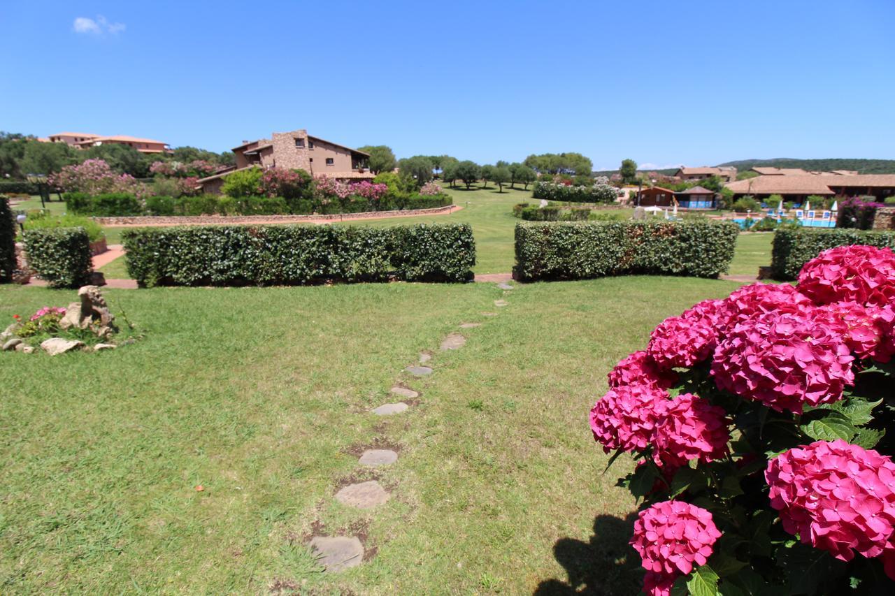 Appartamenti Residence Vela Blu Golfo Aranci Marinella  Eksteriør bilde